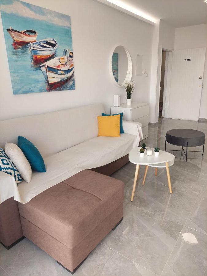 Amazing Napa Apartment アヤナパ エクステリア 写真